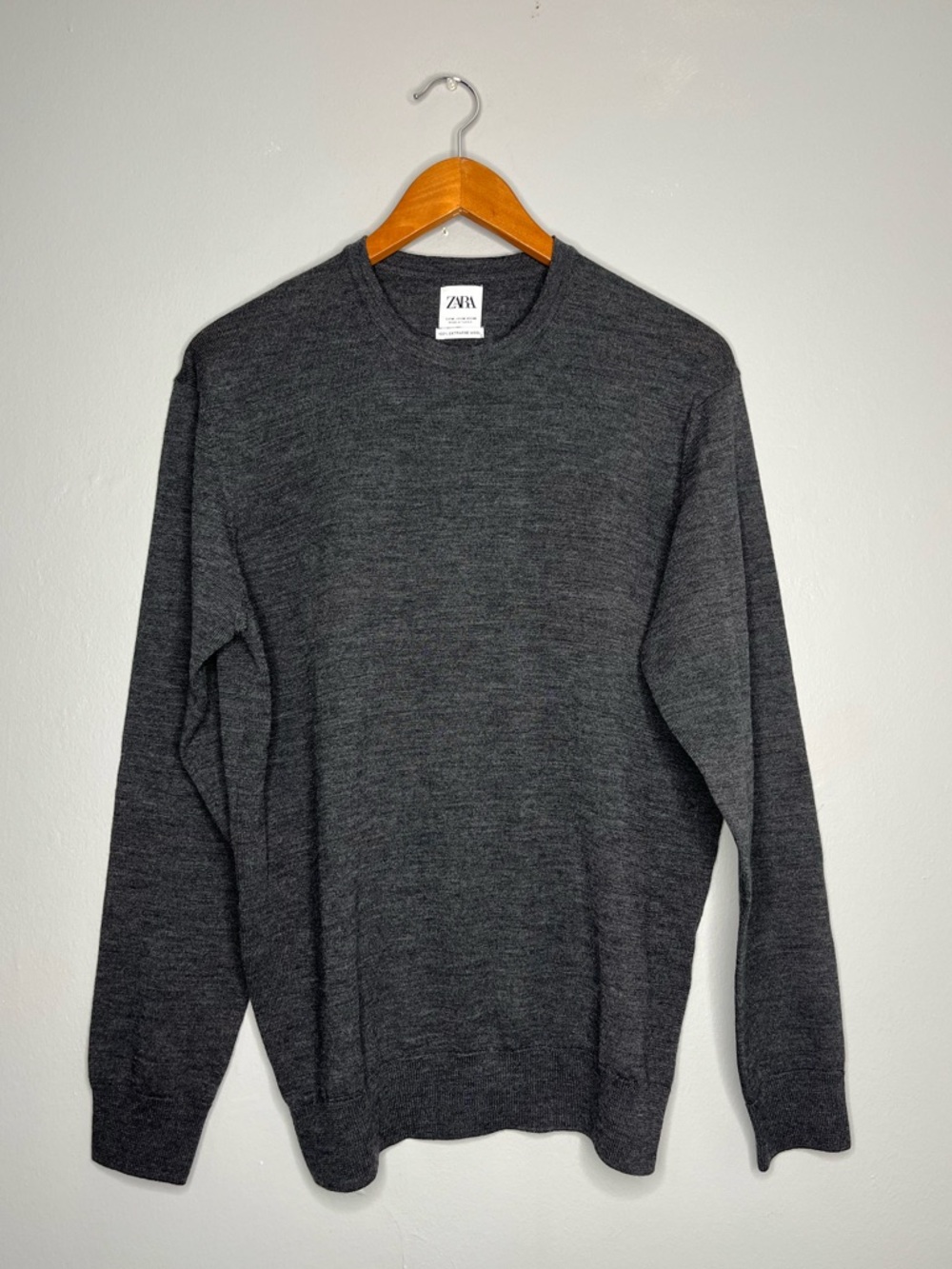 ZARA Men's Charcoal Gray Extrafine Wool Crewneck Sweater